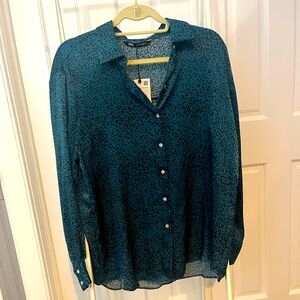 NWT blue leopard print button down shirt from Zara - size Large - never worn.